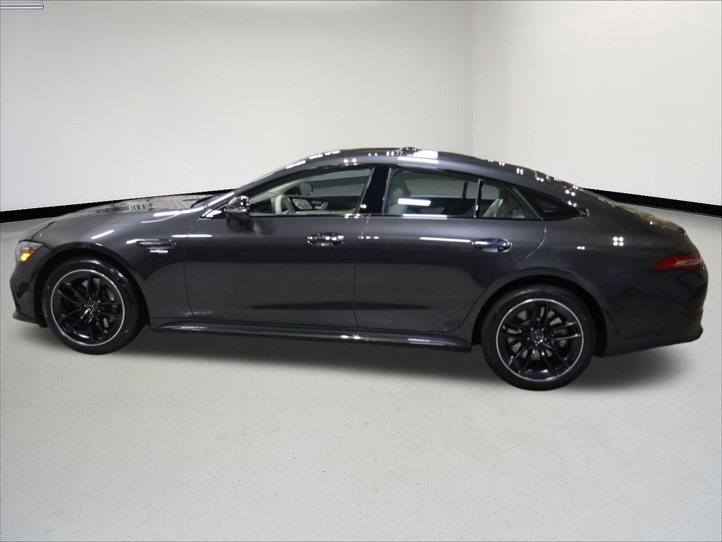 Thumbnail: 2022 Mercedes-Benz AMG GT - 2