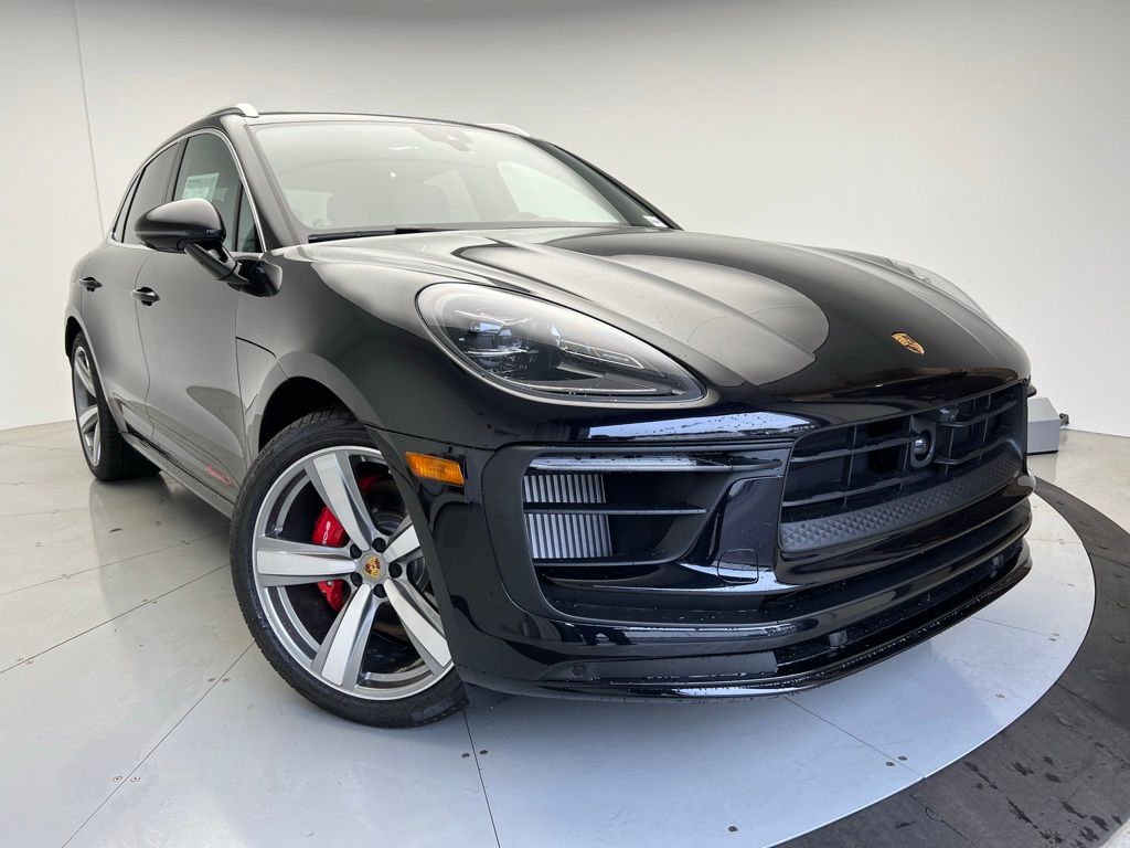 Thumbnail: 2025 Porsche Macan - 24