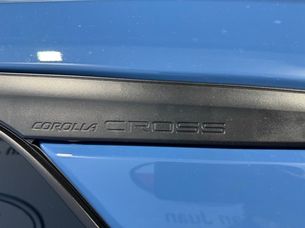Thumbnail: 2026 Toyota Corolla Cross - 14
