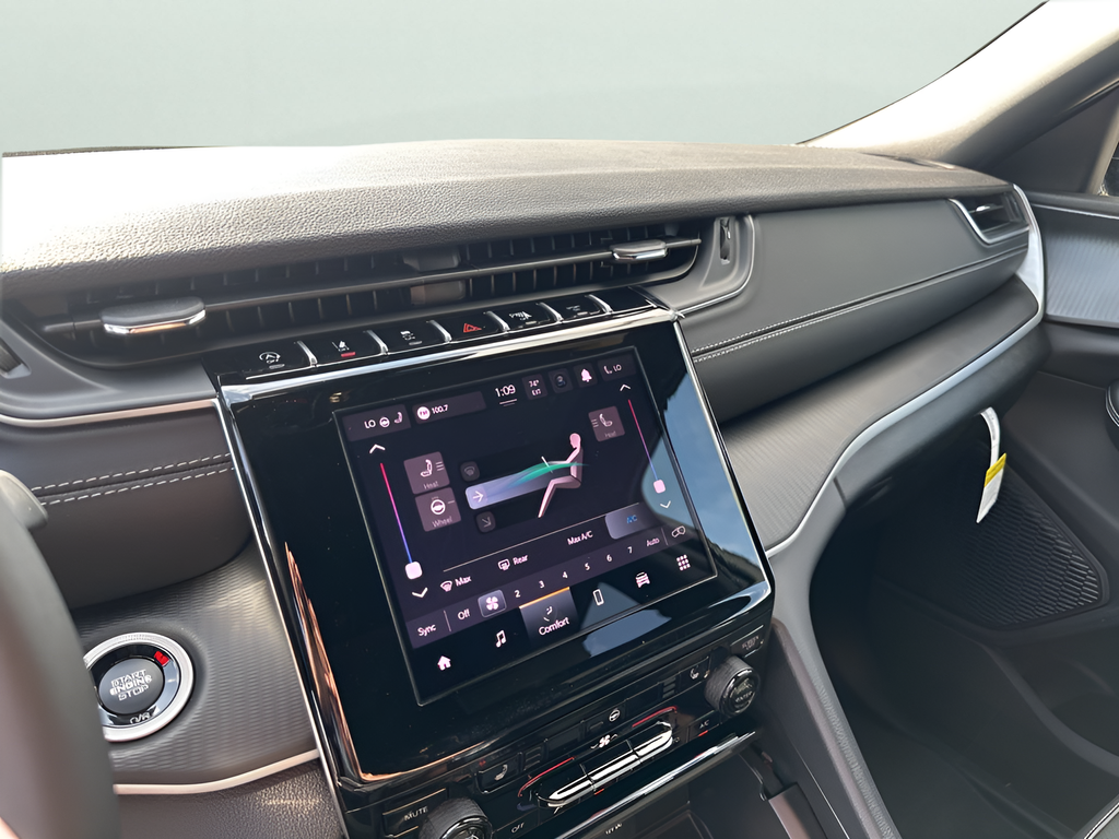 New Car 2025 Jeep Grand Cherokee  For Sale Under $50,000 In Austin, Texas