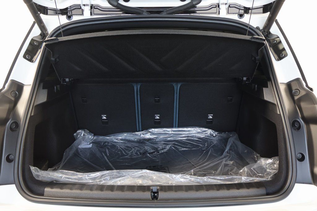Thumbnail: 2027 MINI Cooper Countryman - 8