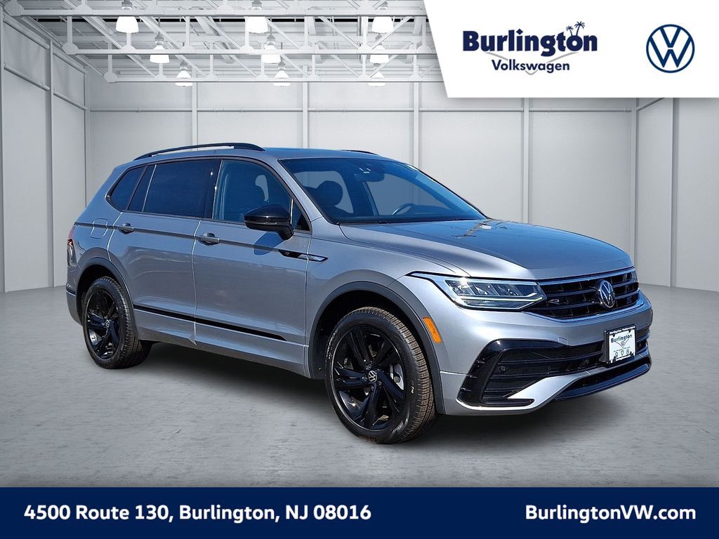Pyrite Silver Metallic 2024 Volkswagen Tiguan SUV / Crossover All-Wheel Drive 8-Speed Automatic