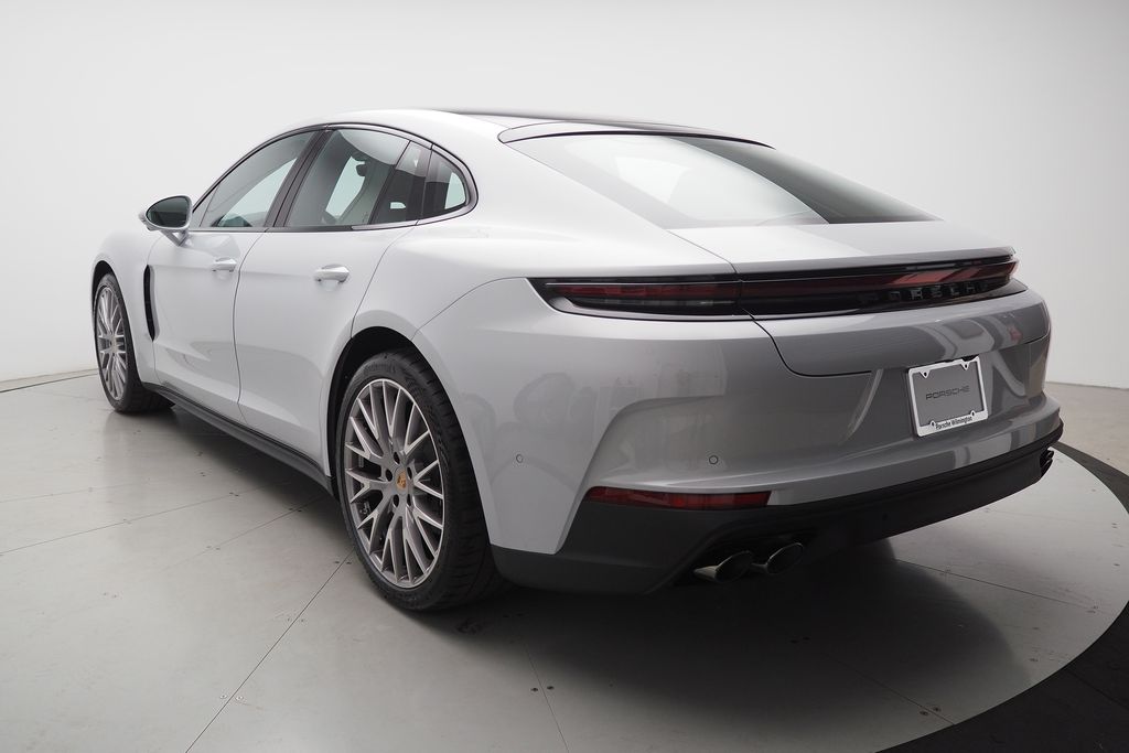 Thumbnail: 2026 Porsche Panamera - 7