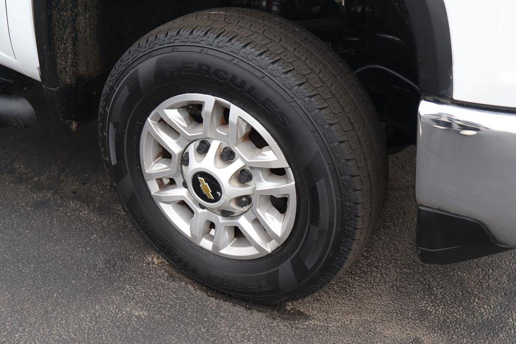 Thumbnail: 2022 Chevrolet Silverado 2500 - 8