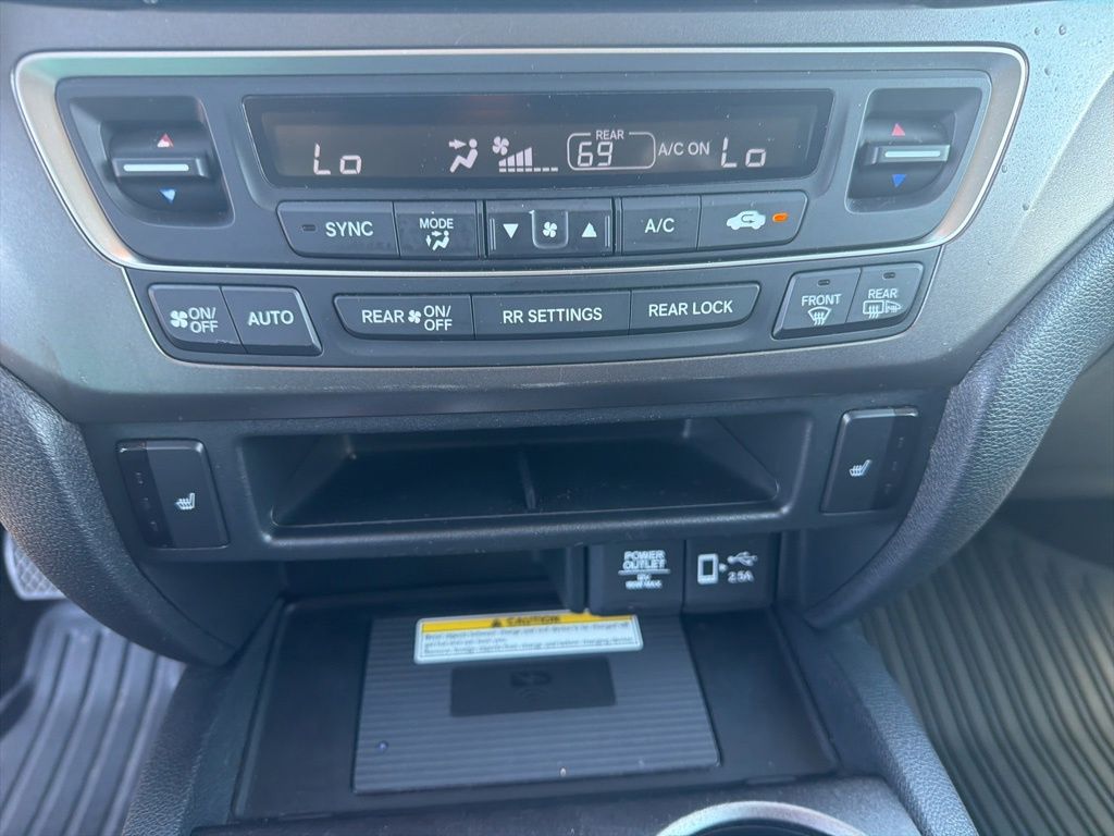 2022 Honda Pilot 2WD Special Edition