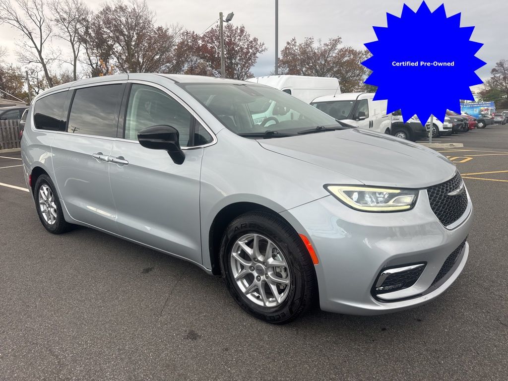 2024 Chrysler Pacifica Touring L FWD