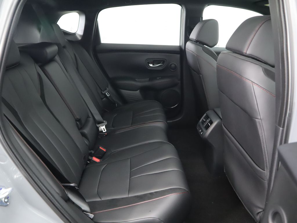 Thumbnail: 2025 Acura ADX - 23