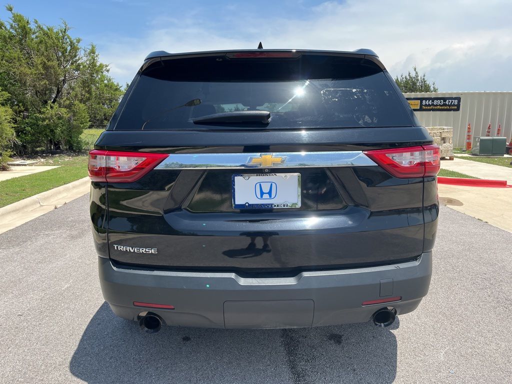 2020 Chevrolet Traverse LS 5