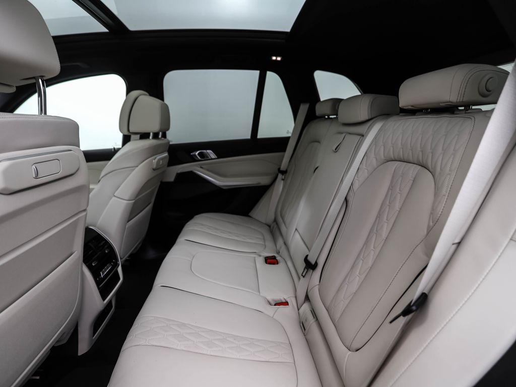 2026 BMW X5 xDrive50e 20