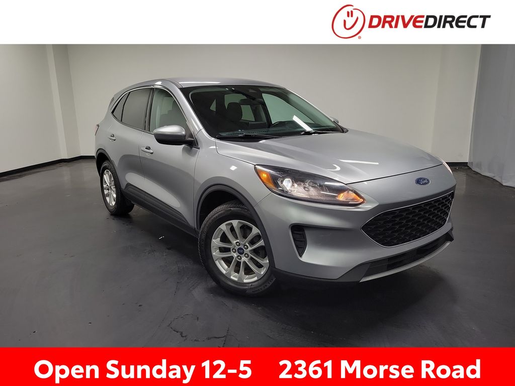 Silver Metallic 2021 Ford Escape SE AWD SUV / Crossover All-Wheel Drive 8-Speed Automatic