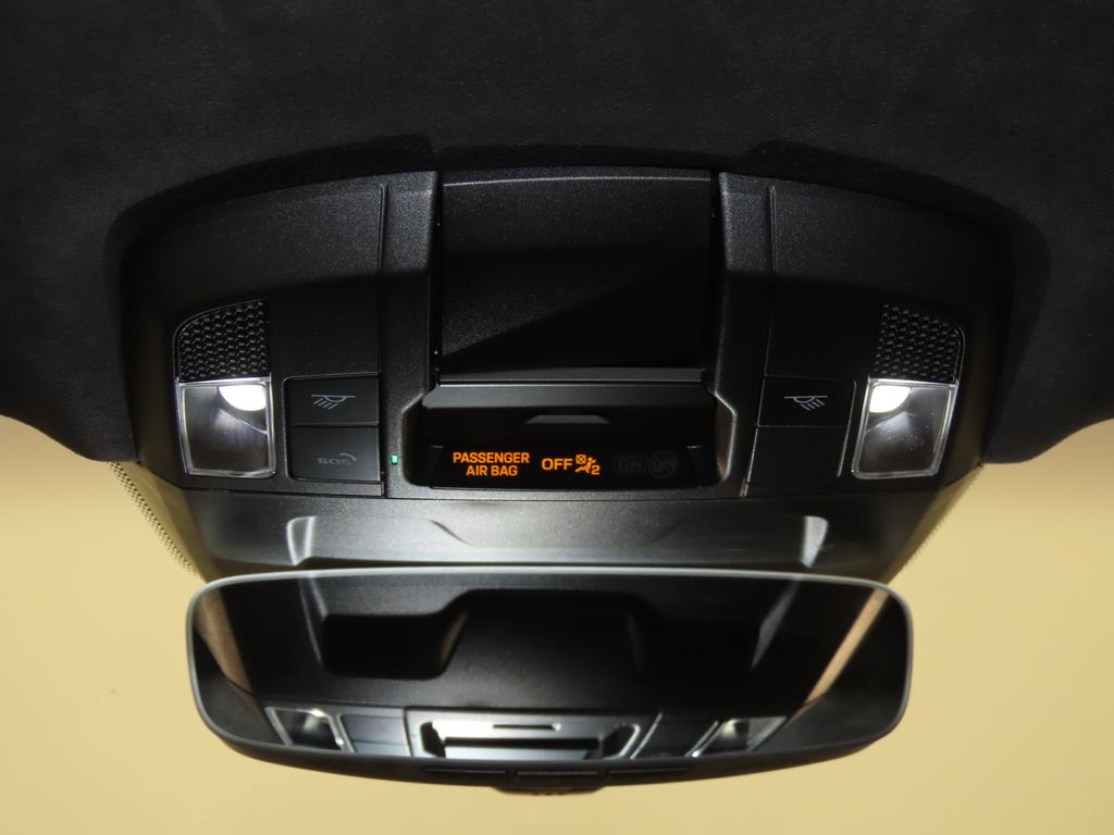 Thumbnail: 2025 Porsche 911 - 30