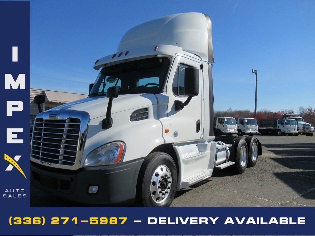 2016 Freightliner Cascadia 113's photo