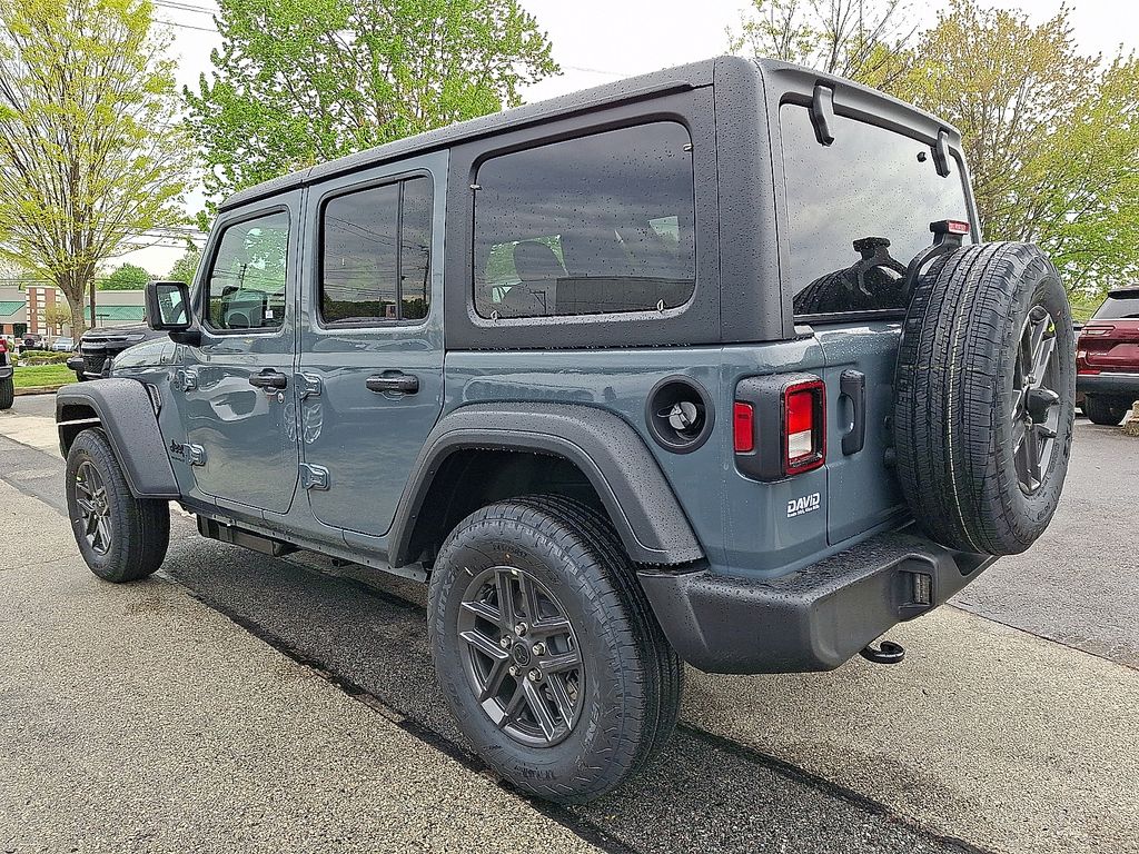 New 2026 Jeep Wrangler SUV