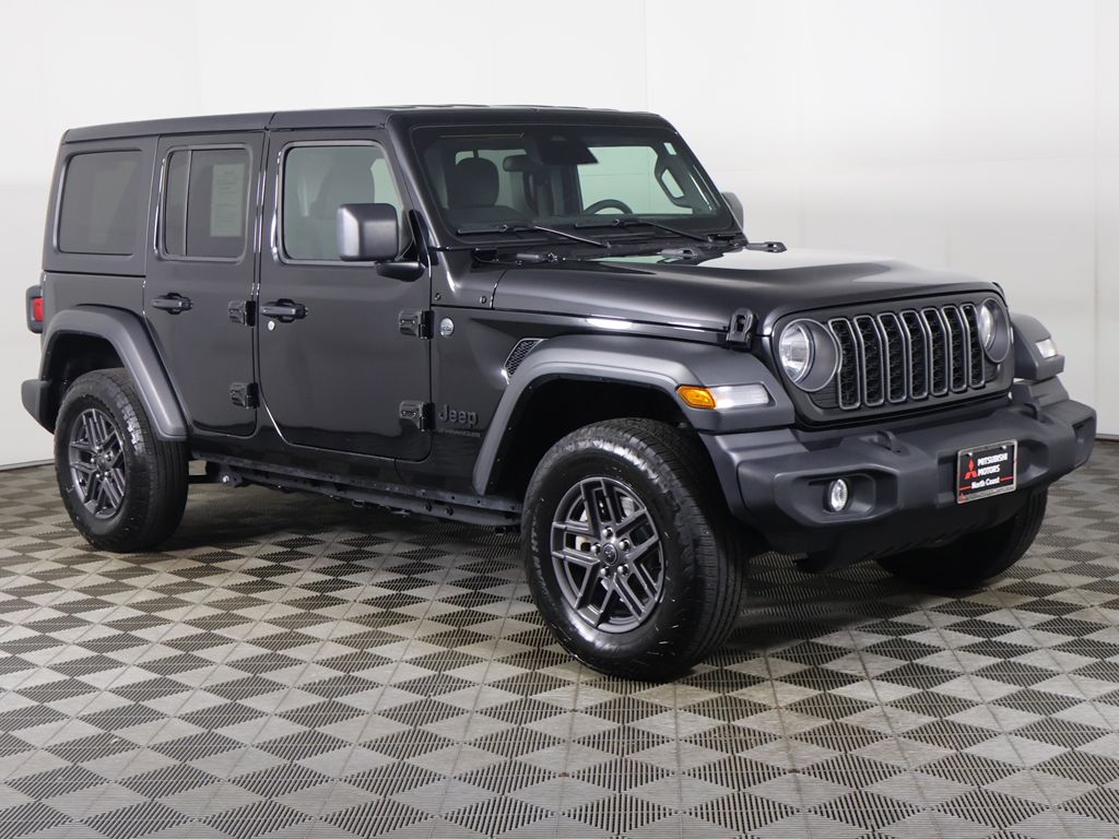Used 2025 Black Jeep Sport S image 2