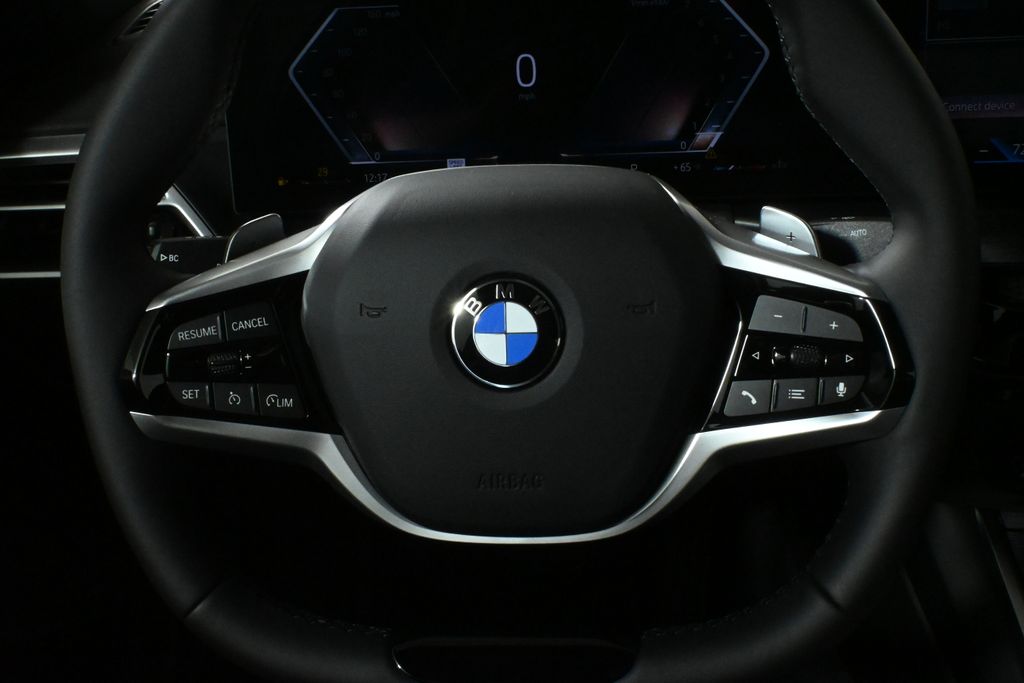 Thumbnail: 2025 BMW 2 Series - 18