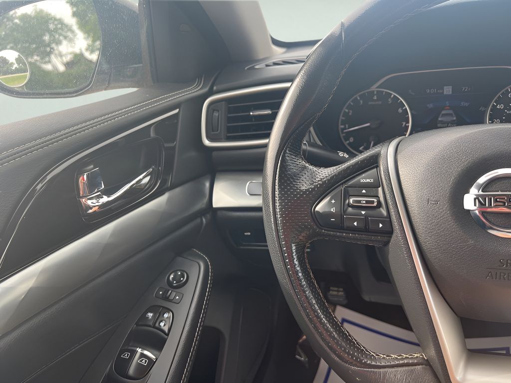 2021 Nissan Maxima