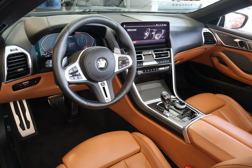Thumbnail: 2024 BMW 8 Series - 4