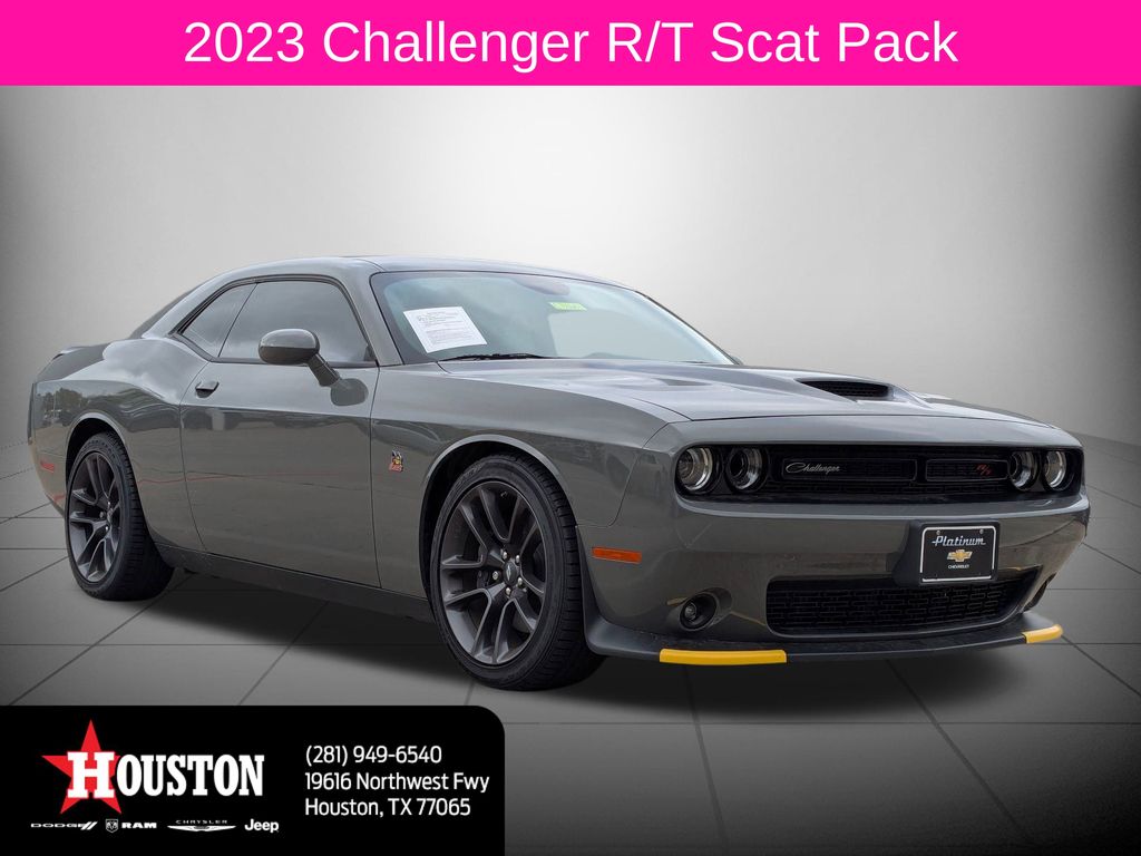 2023 Dodge Challenger R/T Scat Pack RWD