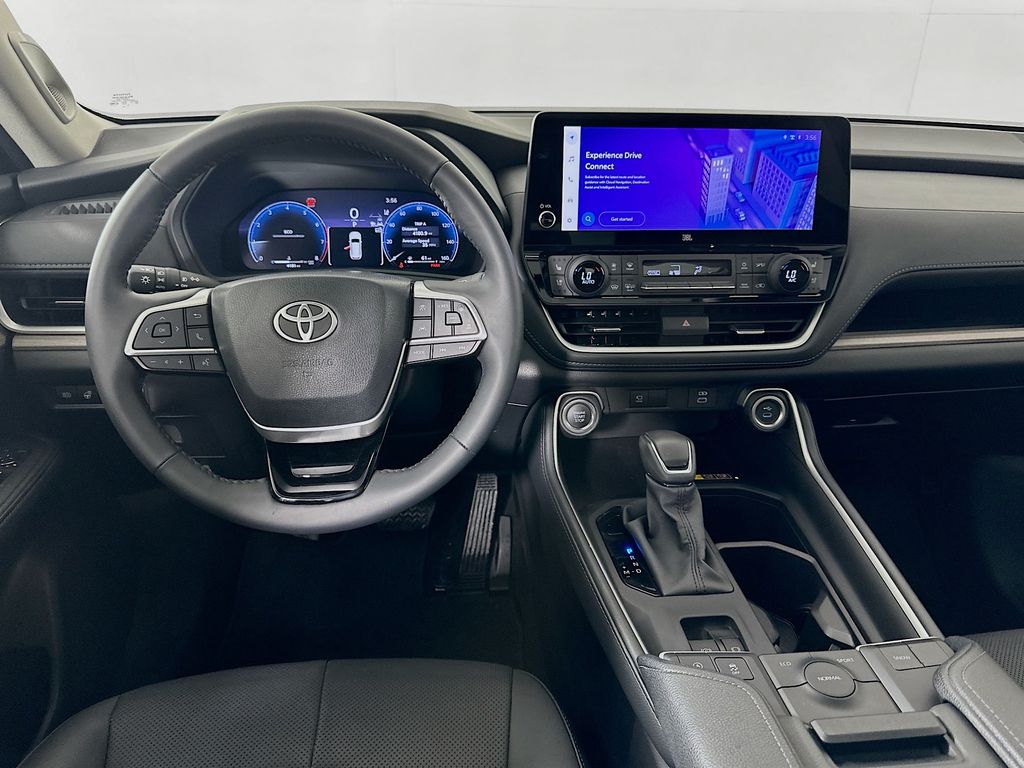 Thumbnail: 2025 Toyota Grand Highlander - 23