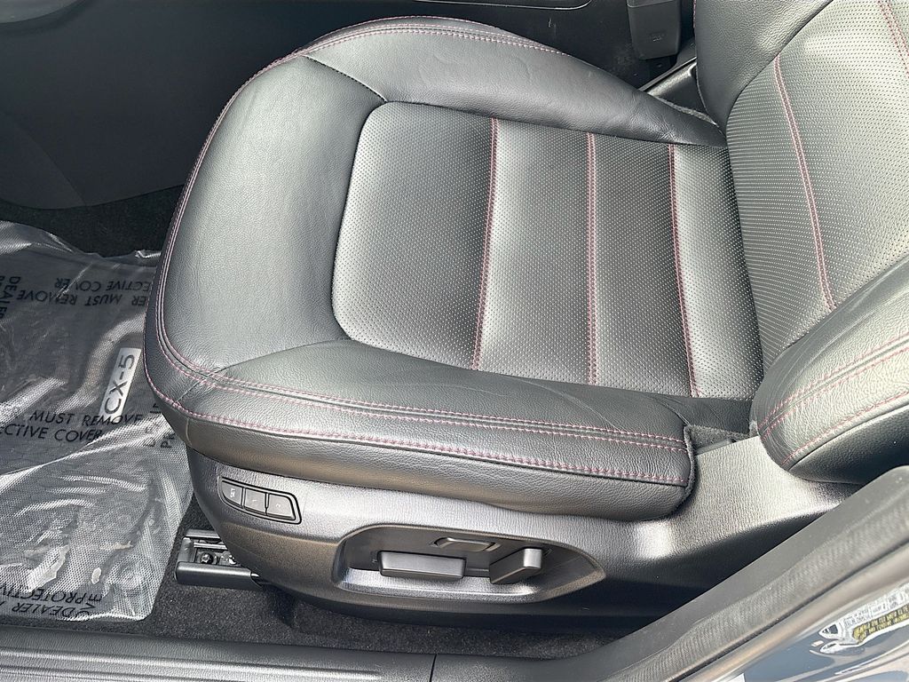 Used 2023 Gray Mazda 2.5 S Carbon Edition image 19