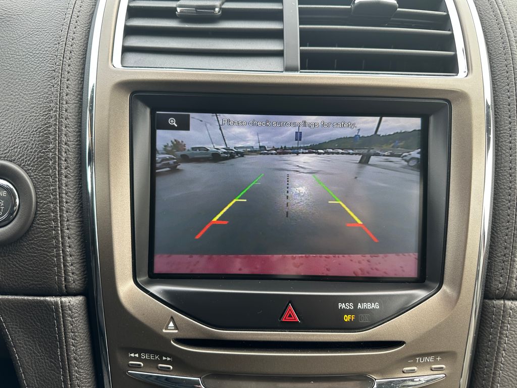 2015 Lincoln MKX Base