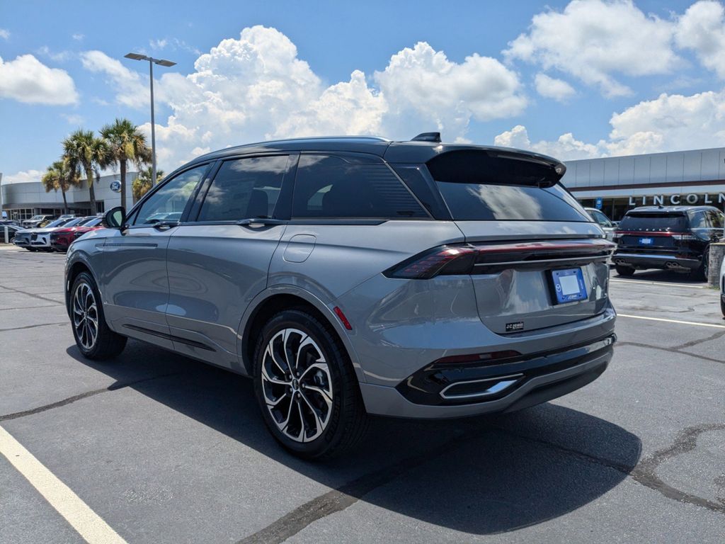 2025 Lincoln Nautilus Hybrid Reserve