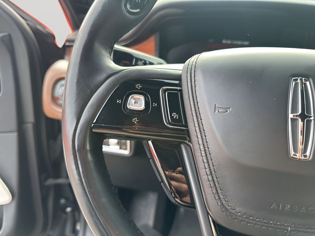 Used Car 2020 Lincoln Aviator  Reserve For Sale Under $25,000 In Austin, Texas