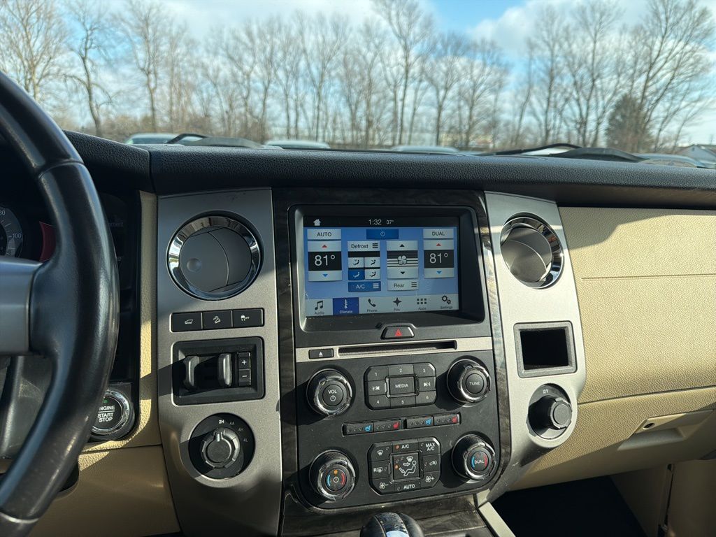 Thumbnail: 2016 Ford Expedition - 15