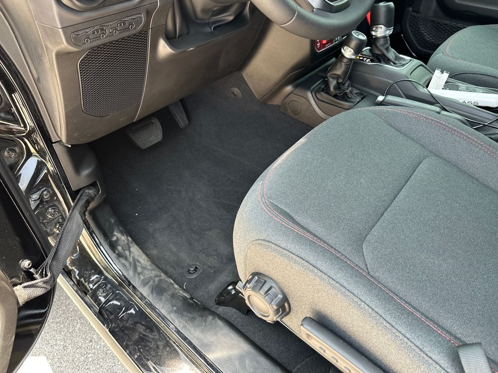 New Car 2025 Jeep Wrangler  Rubicon For Sale Under $70,000 In Austin, Texas