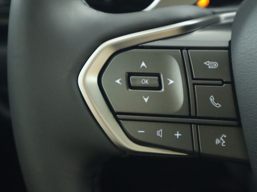 2025 Lexus NX 250 12