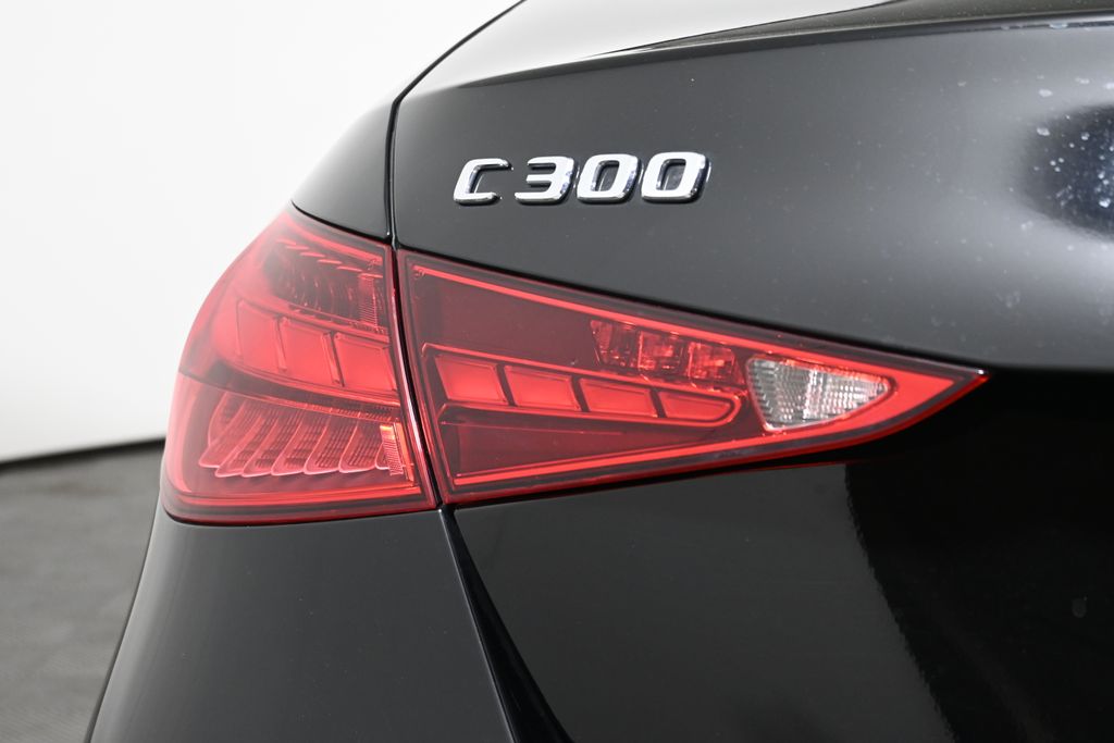 Thumbnail: 2023 Mercedes-Benz C-Class - 12