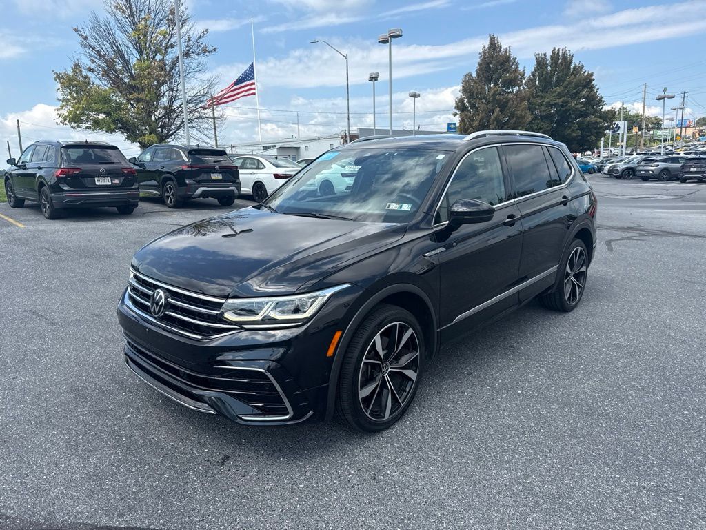 2022 Volkswagen Tiguan 2.0T SEL R-Line Black at Subaru and VW of Moon Township