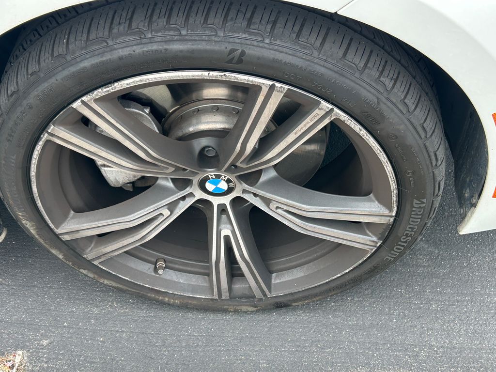Thumbnail: 2023 BMW 3 Series - 3