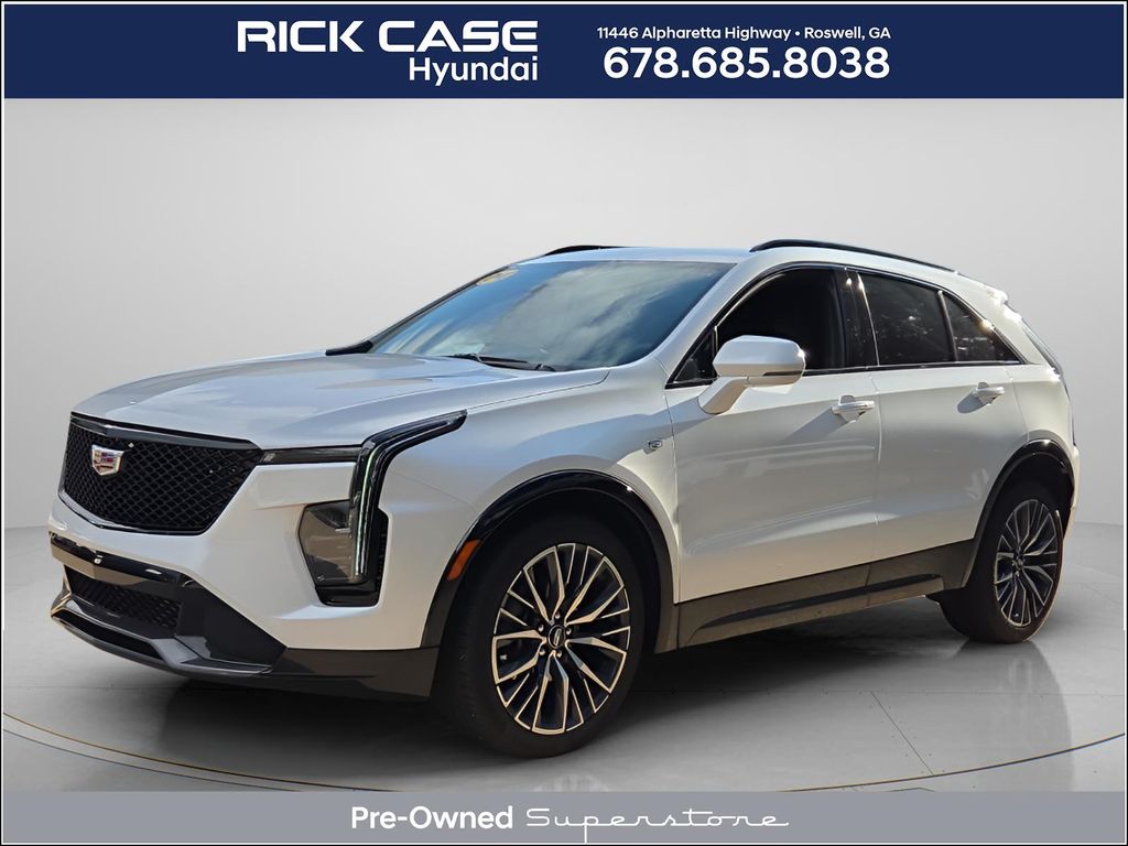 Crystal White Tricoat 2024 Cadillac XT4 SUV / Crossover Front-Wheel Drive 9-Speed Automatic