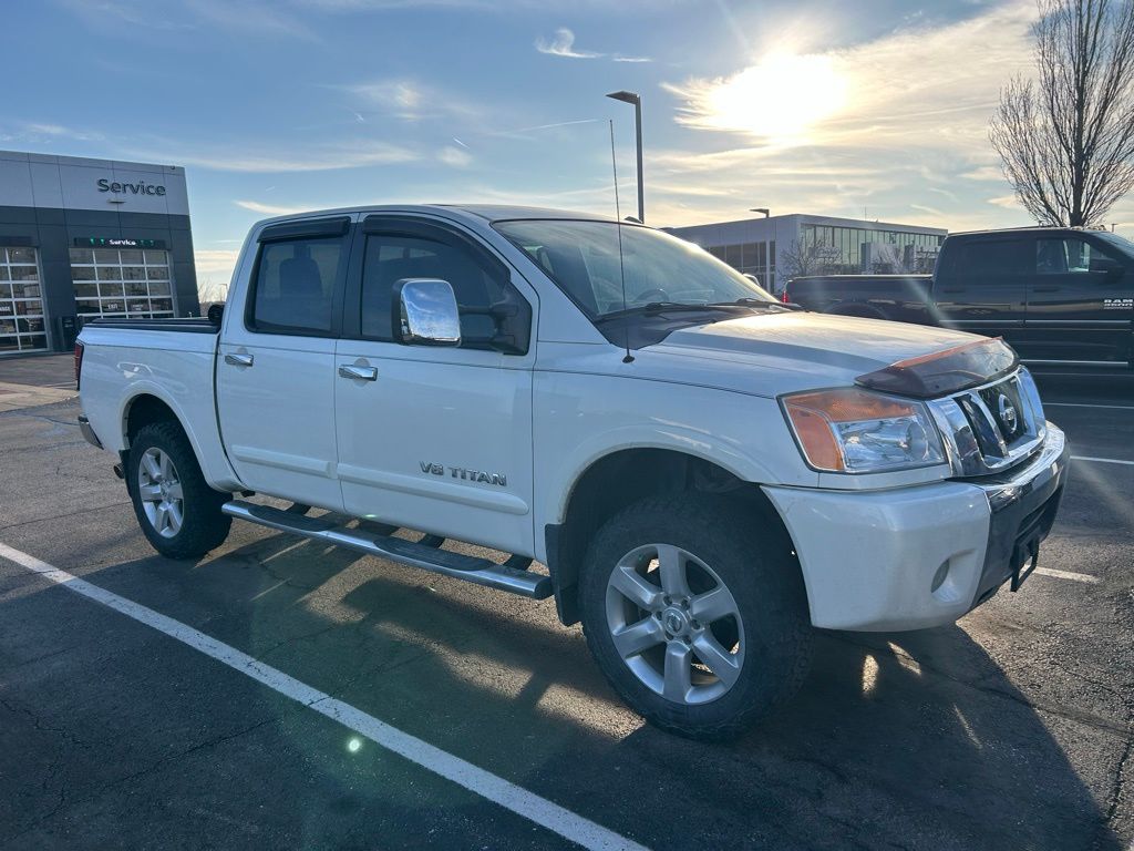 2013 Nissan Titan SL Crew Cab 4WD