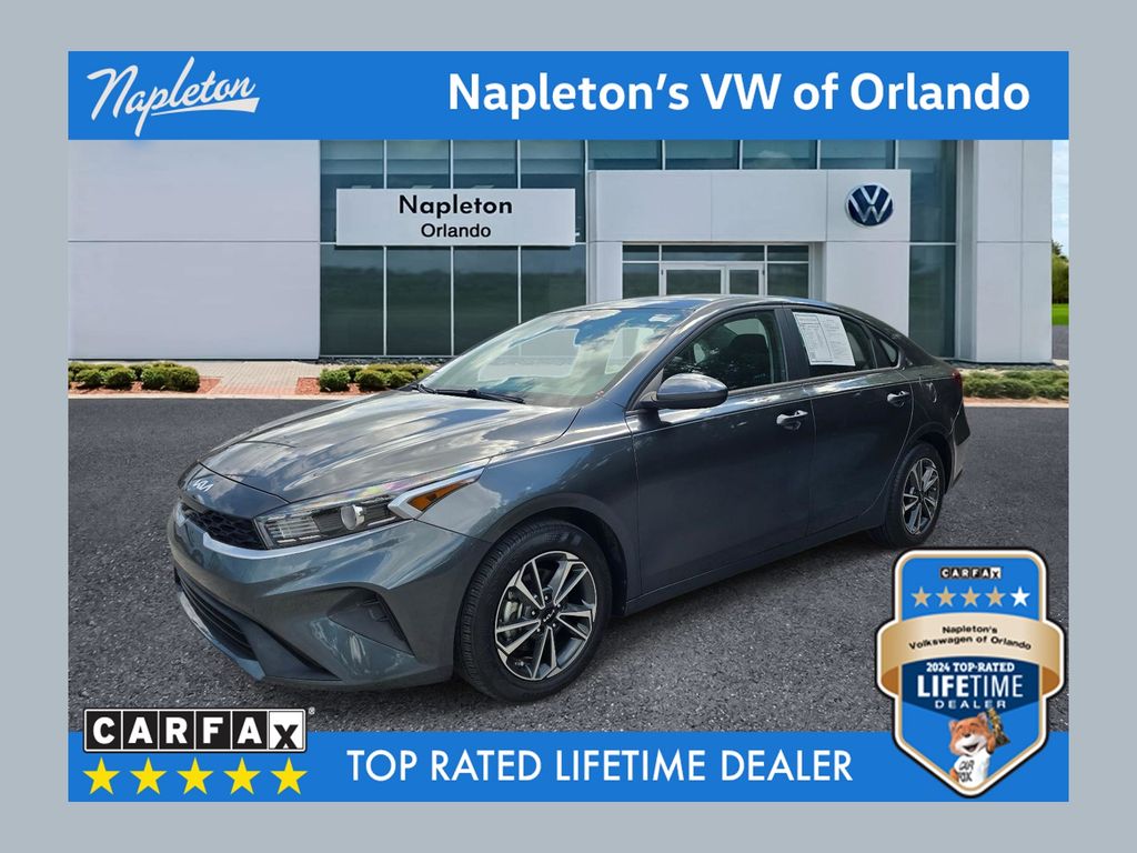 2024 Kia Forte LXS FWD