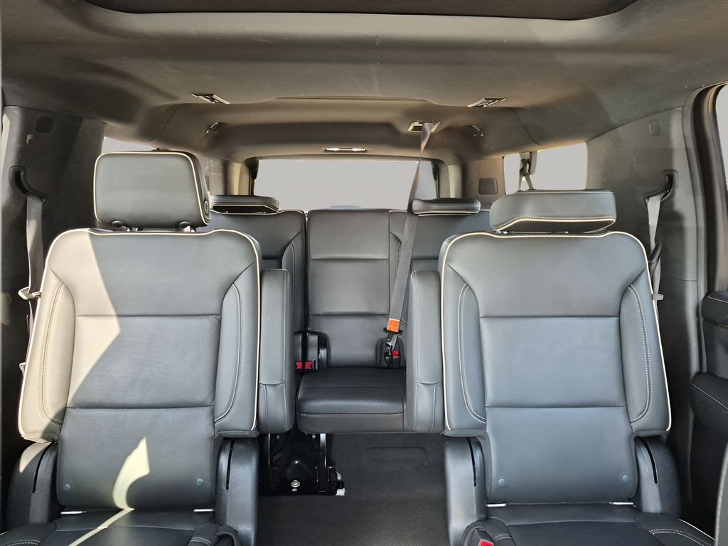 Used Car 2021 Chevrolet Suburban  Premier For Sale Under $40,000 In Austin, Texas