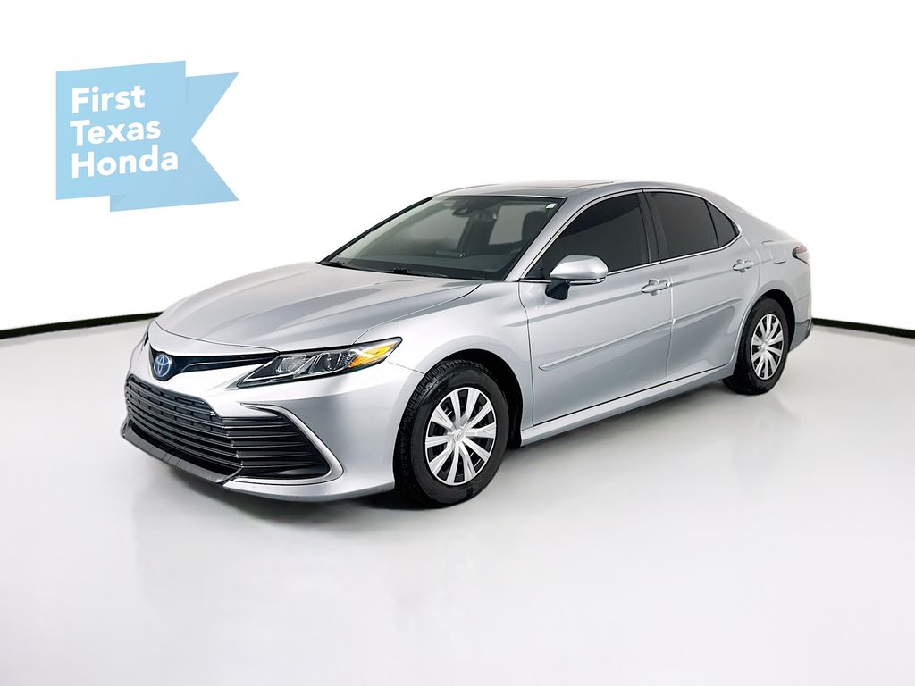 Used Car 2022 Toyota Camry Hybrid  Le For Sale Under $25,000 In Austin, Texas