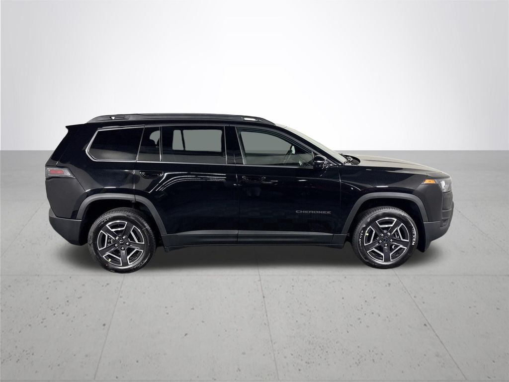 2026 Jeep Cherokee Laredo