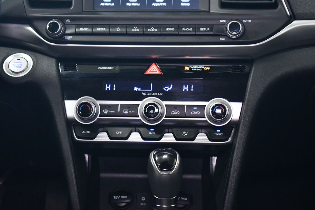 Thumbnail: 2019 Hyundai Elantra - 18