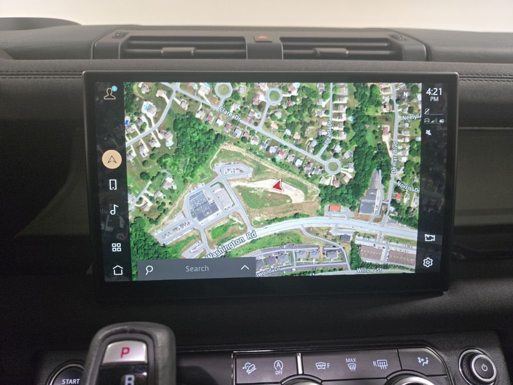 Certified Used 2023  Land Rover 75th Edition image 15