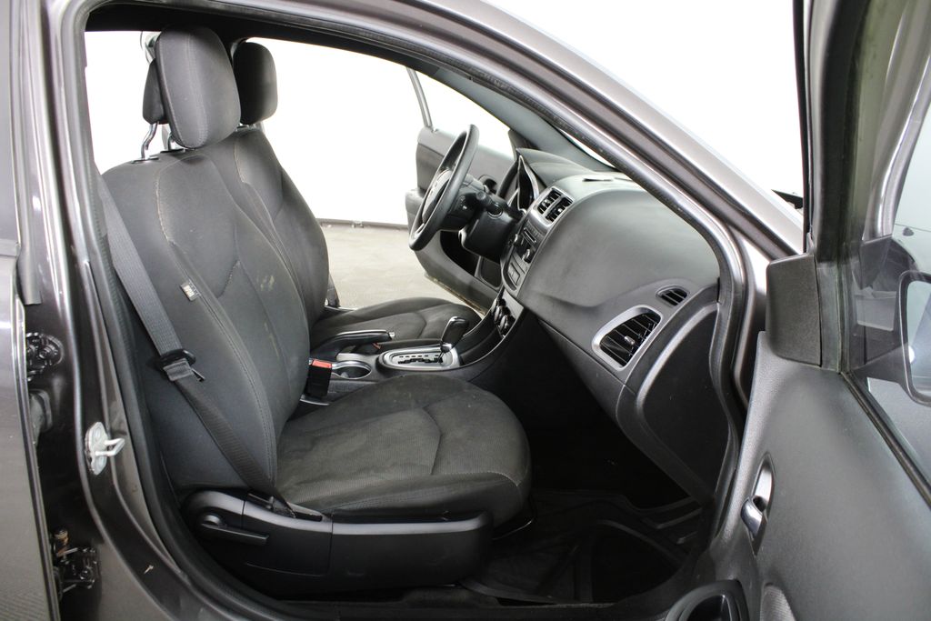 Used 2014 Dodge Avenger for sale in 