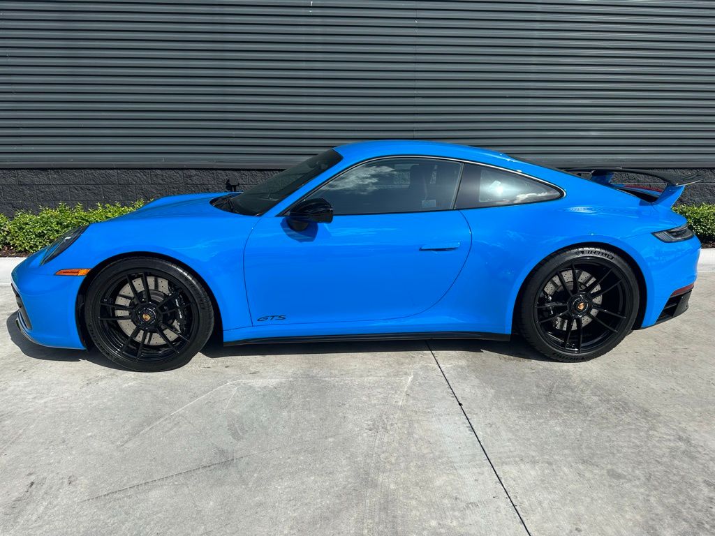 2024 Porsche 911 Carrera S 2