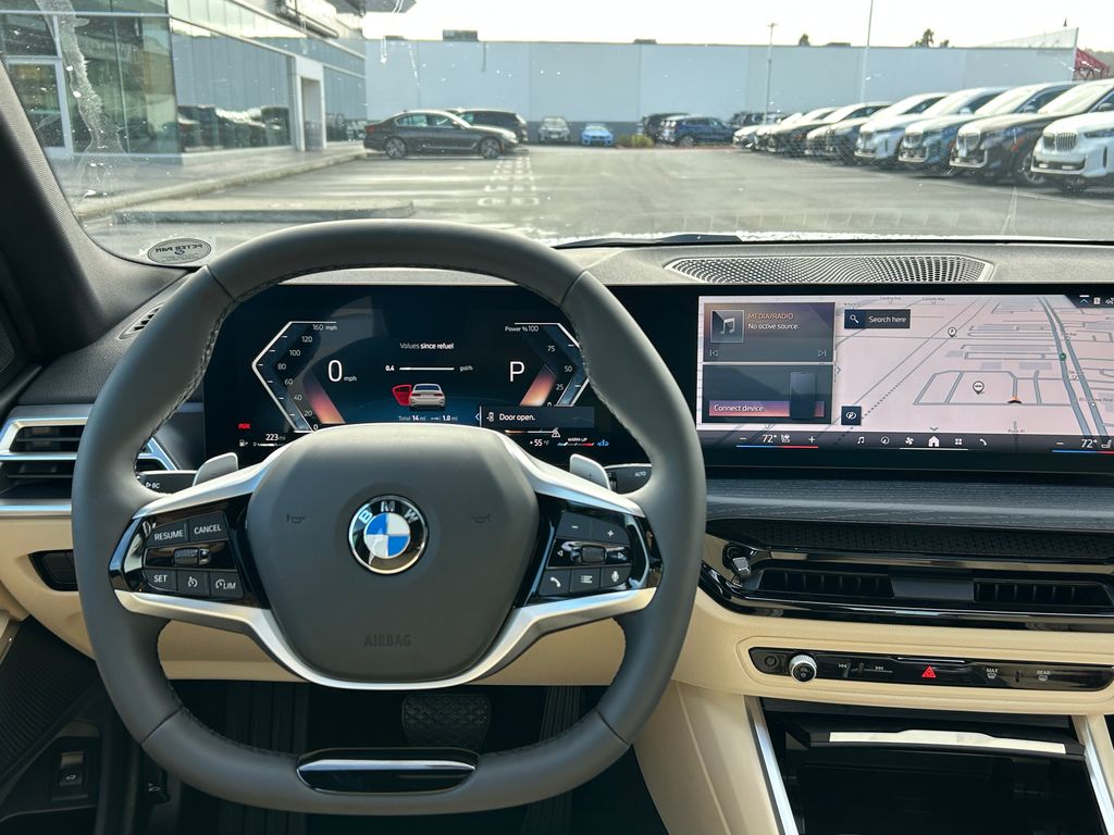 2025 BMW 3 Series 330i 17