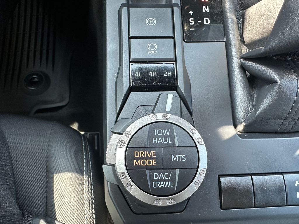 2025 Toyota Tacoma Hybrid TRD Off Road