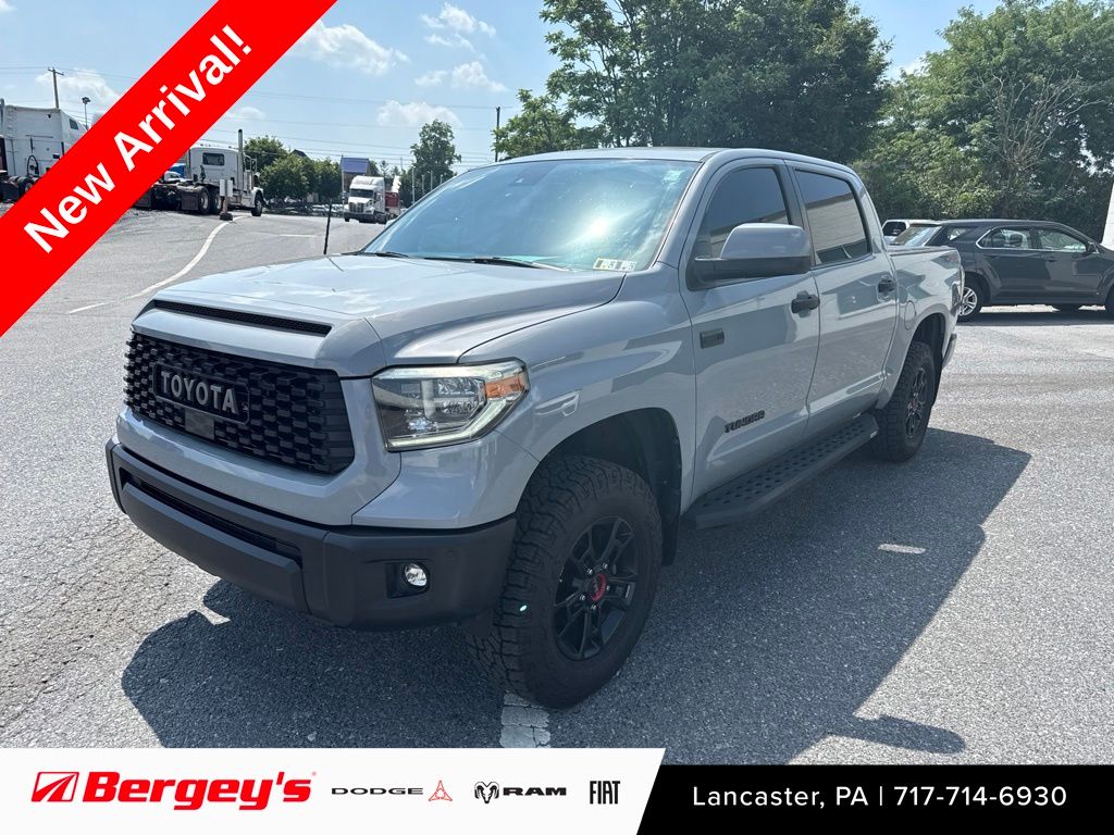 Cement 2018 Toyota Tundra Pickup Truck Four-Wheel Drive 6-Speed Automatic Overdrive