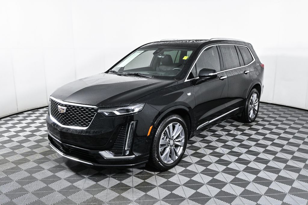 2022 Cadillac XT6 Premium Luxury 3