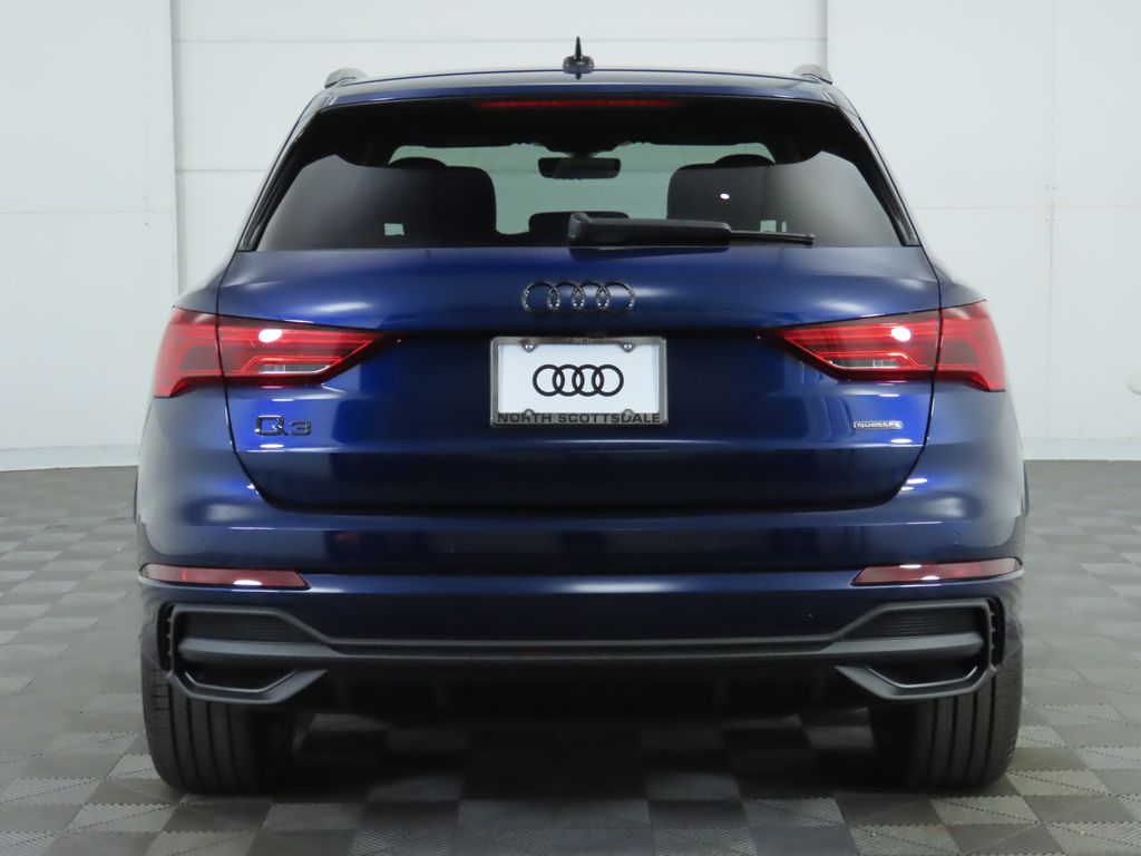 2024 Audi Q3  6