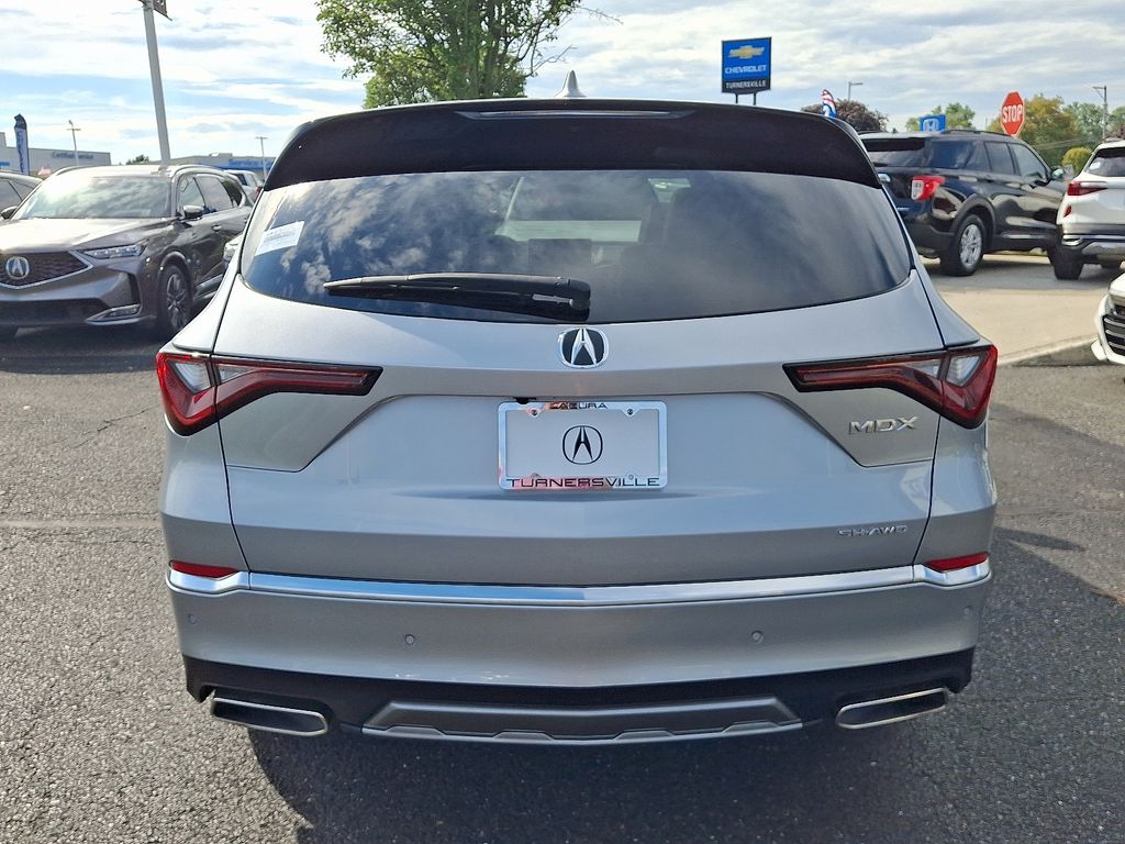 Thumbnail: 2025 Acura MDX - 5