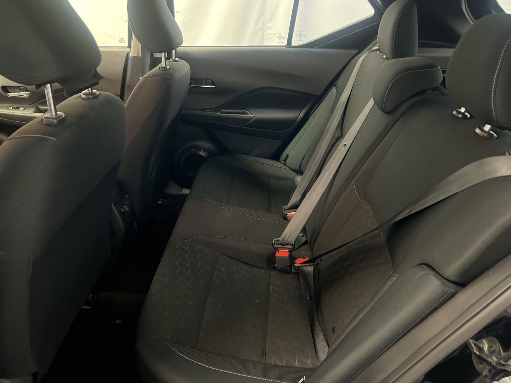 2023 Nissan Kicks SV photo